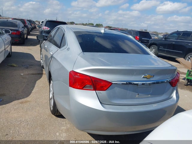 Chevrolet IMPALA 1LT 2018 2G1105S34J9120067 Image 16
