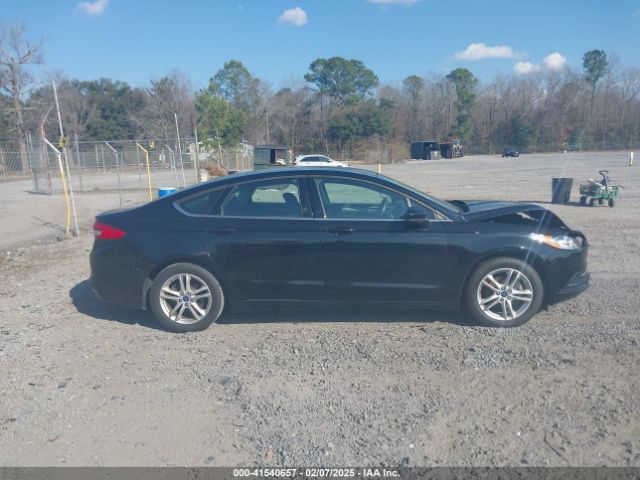 3FA6P0H72JR278333 Ford FUSION SE