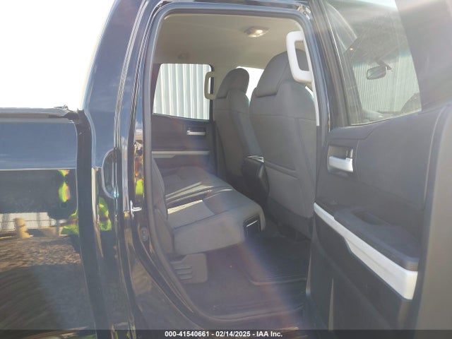 5TFRM5F1XEX074579 Toyota Tundra Sr5 4.6l V8