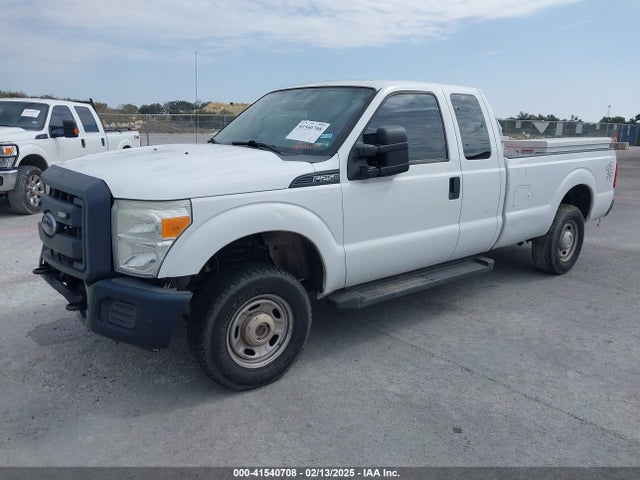 Ford F-250 Xl 2014 1FT7X2B66EEB68940 Image 2