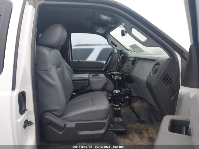 Ford F-250 Xl 2014 1FT7X2B66EEB68940 Image 5