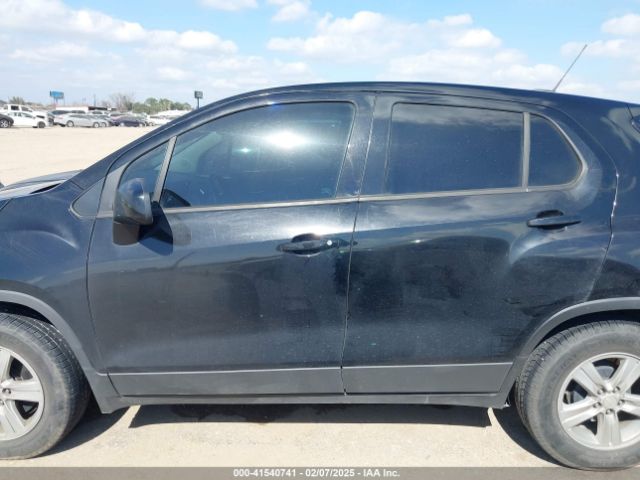 3GNCJKSB7LL111941 Chevrolet Trax Fwd Ls