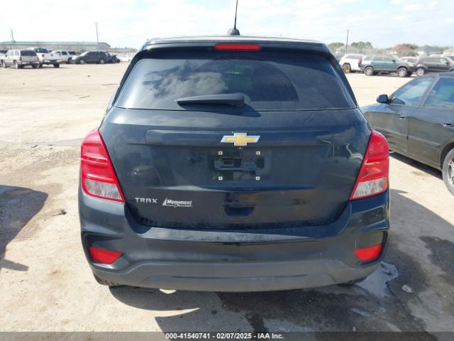 3GNCJKSB7LL111941 Chevrolet Trax Fwd Ls