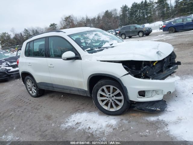 WVGBV7AX0JK000306 Volkswagen Tiguan Limited 2.0t