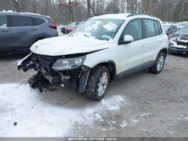 WVGBV7AX0JK000306 Volkswagen Tiguan Limited 2.0t