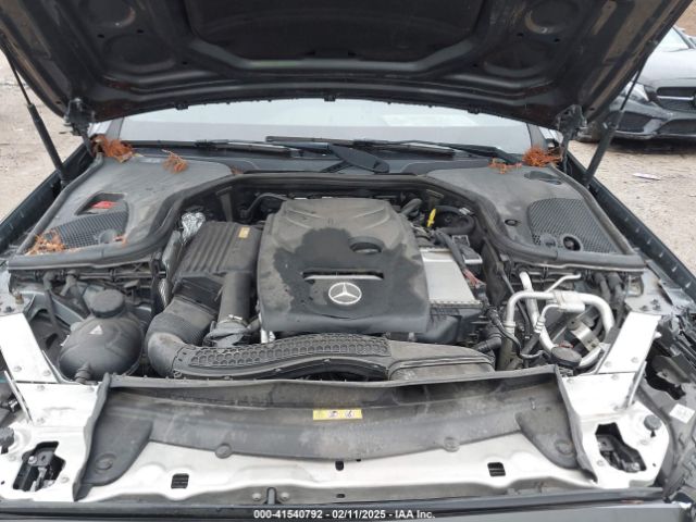 WDDZF4KB8HA104128 Mercedes-Benz E 300 4matic