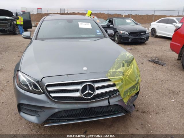 WDDZF4KB8HA104128 Mercedes-Benz E 300 4matic