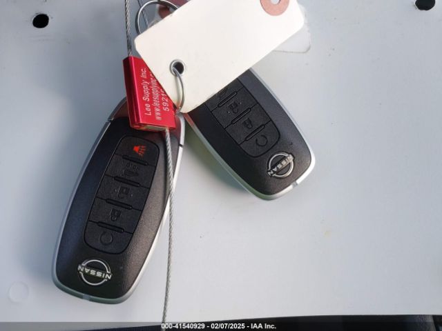 JN8BT3BB2RW184386 Nissan Rogue Sv Intelligent Awd