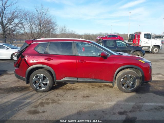 JN8BT3BB2RW184386 Nissan Rogue Sv Intelligent Awd