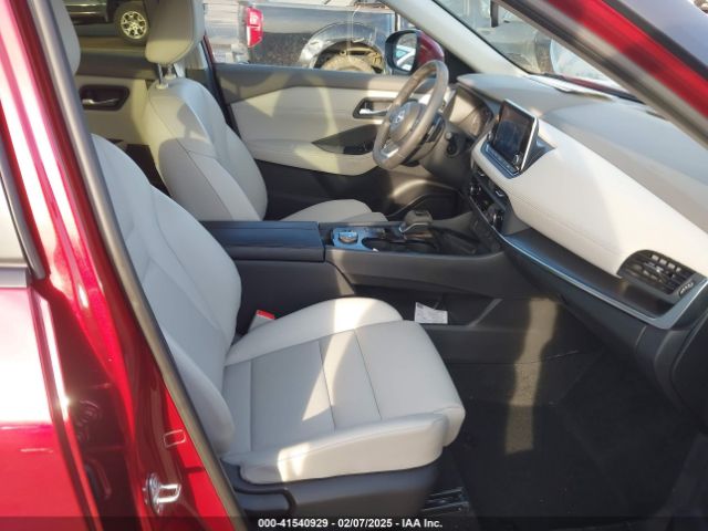 JN8BT3BB2RW184386 Nissan Rogue Sv Intelligent Awd