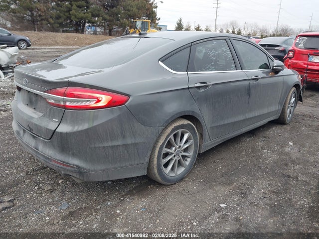 Ford FUSION SE 2017 3FA6P0H70HR106375 Image 4