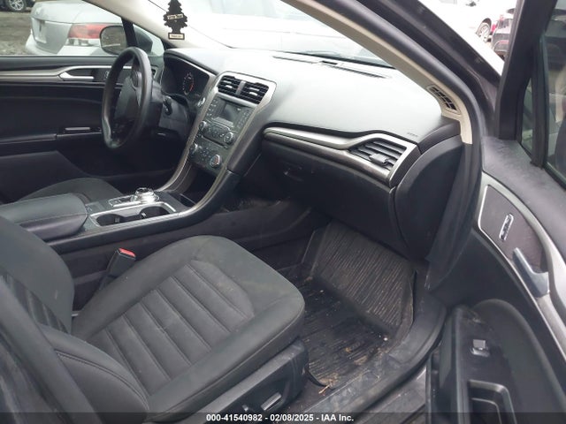 Ford FUSION SE 2017 3FA6P0H70HR106375 Image 5