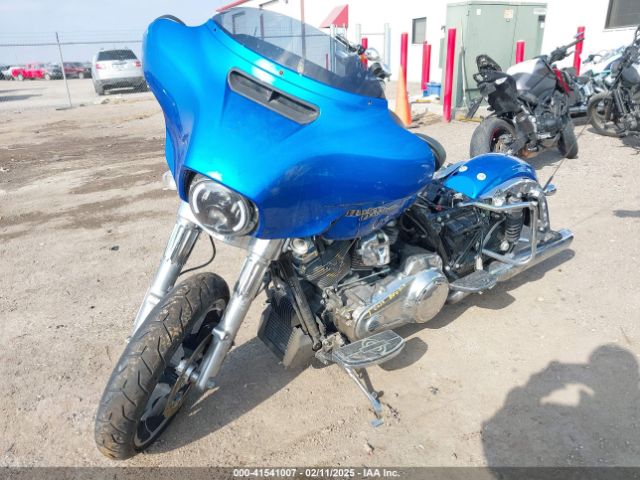 2018 HARLEY-DAVIDSON FLHX 1HD1KBC13JB622501 Photo 1