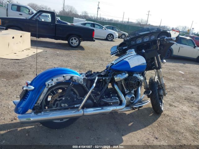 2018 HARLEY-DAVIDSON FLHX 1HD1KBC13JB622501 Photo 3