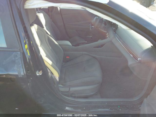 2024 HYUNDAI ELANTRA KMHLL4DGXRU788869 Photo 4