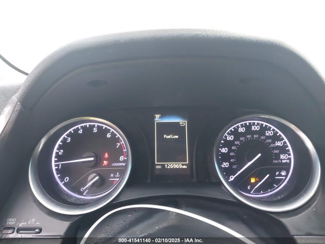 4T1B11HK5JU077048 Toyota CAMRY SE