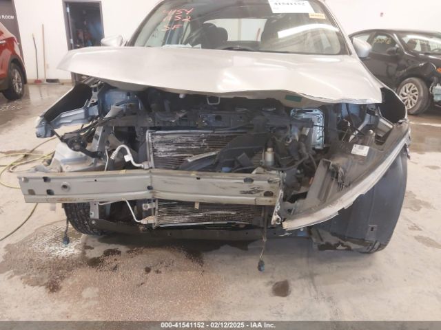 3N1CN7APXKL809548 Nissan Versa 1.6 Sv