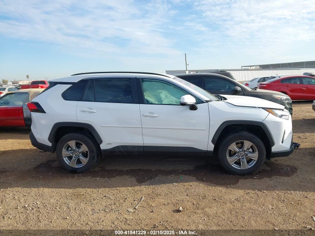 Toyota Rav4 Hybrid Le 2024 4T3MWRFVXRU146907 Image 13