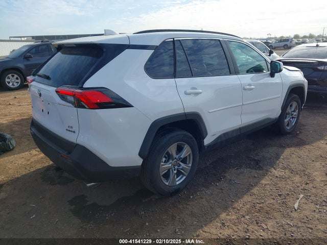 Toyota Rav4 Hybrid Le 2024 4T3MWRFVXRU146907 Image 4