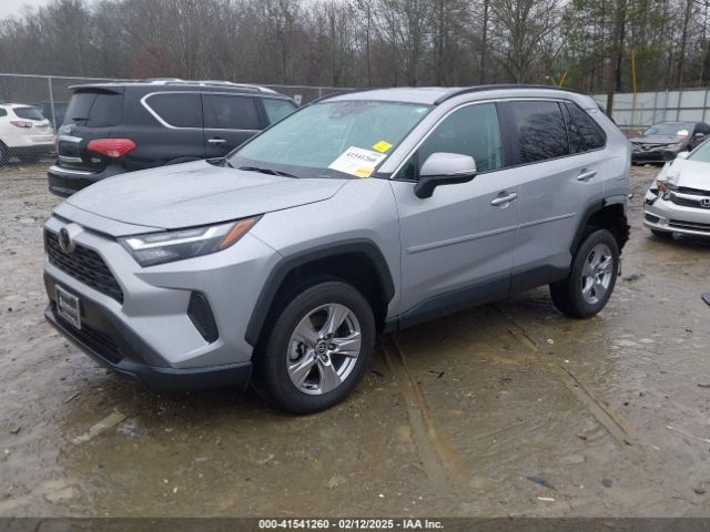 2T3P1RFV1PW358913 Toyota Rav4 Xle