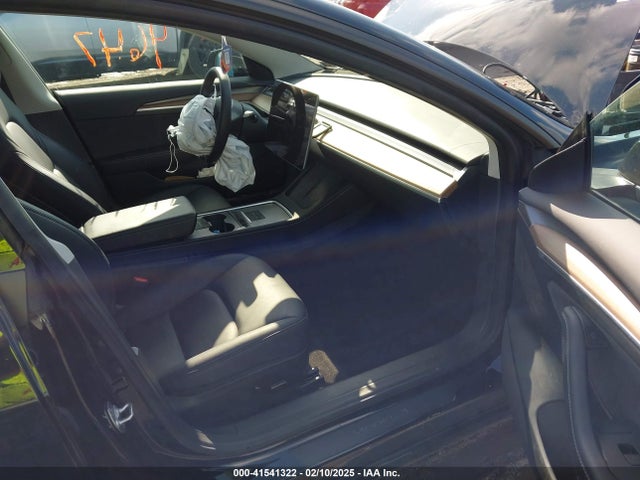 2023 TESLA MODEL 3 5YJ3E1EA8PF687861 Photo 4