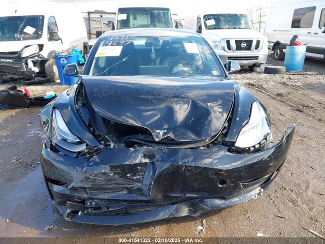 2023 TESLA MODEL 3 5YJ3E1EA8PF687861 Photo 5