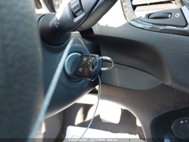 3FADP4EJ3KM138398 Ford FIESTA SE