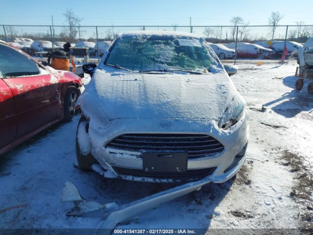 3FADP4EJ3KM138398 Ford FIESTA SE