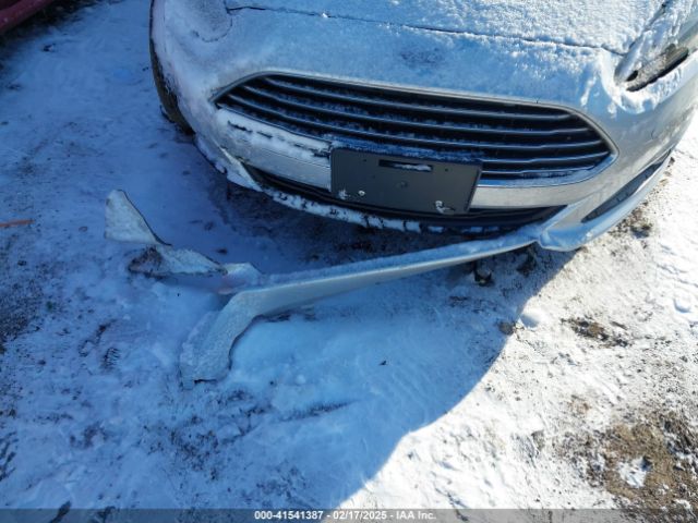 3FADP4EJ3KM138398 Ford FIESTA SE