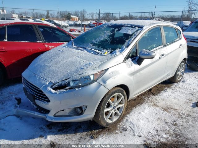 3FADP4EJ3KM138398 Ford FIESTA SE