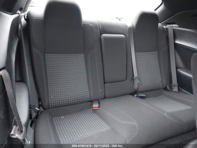 2C3CDZAG8MH586826 Dodge Challenger Sxt