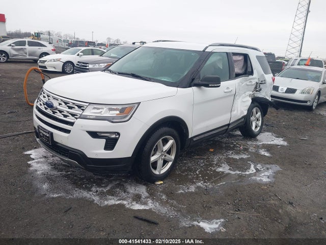 Ford EXPLORER XLT 2019 1FM5K7D81KGA84196 Image 2