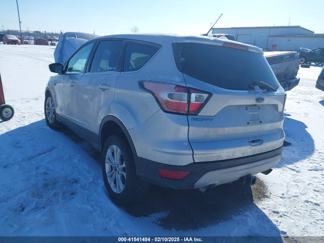 1FMCU0G97HUB82821 Ford ESCAPE SE