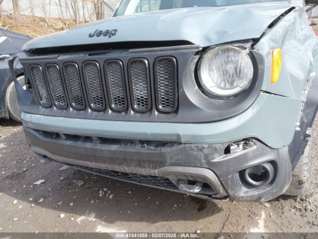 ZACCJBAB2JPH56754 Jeep Renegade Upland Edition 4x4