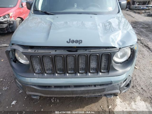 ZACCJBAB2JPH56754 Jeep Renegade Upland Edition 4x4