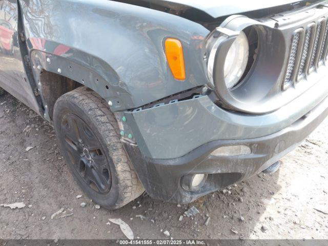 ZACCJBAB2JPH56754 Jeep Renegade Upland Edition 4x4