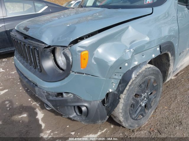 ZACCJBAB2JPH56754 Jeep Renegade Upland Edition 4x4