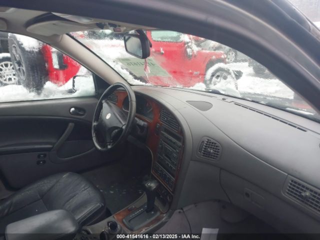 2001 SAAB 9-5 YS3EH48G513014072 Photo 4