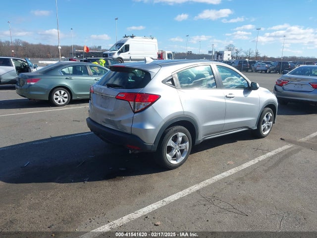 3CZRU6H37KG705075 Honda HR-V LX