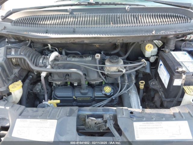 2004 CHRYSLER TOWN & COUNTRY 2C8GP44R14R510023 Photo 9