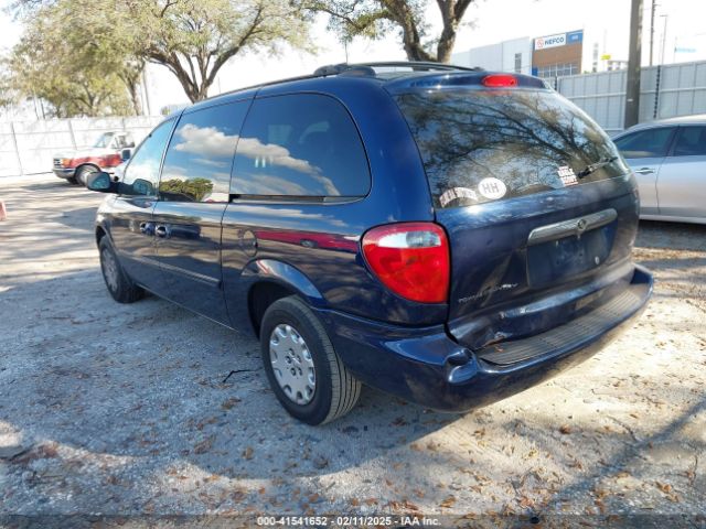 2004 CHRYSLER TOWN & COUNTRY 2C8GP44R14R510023 Photo 2
