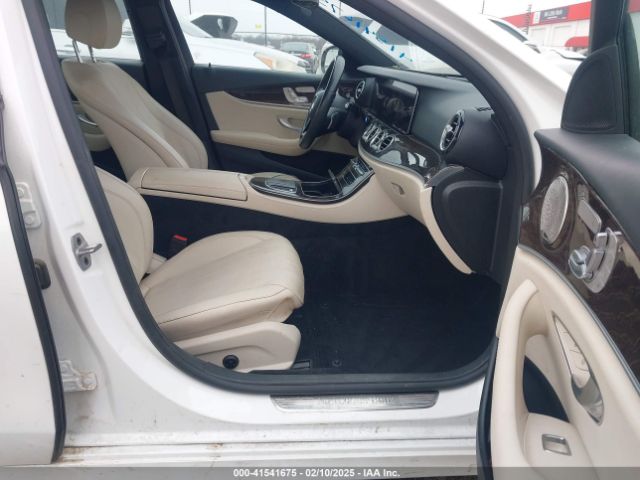 W1KZF8EBXMA958261 Mercedes-Benz E 350 4matic