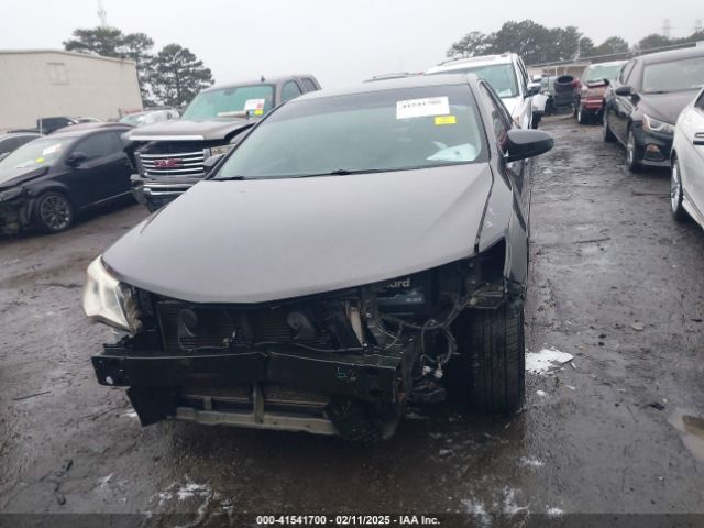4T1BF1FK3EU792923 Toyota CAMRY L