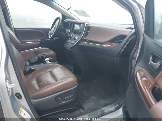 5TDYK3DC1FS661898 Toyota Sienna Limited Premium 7 Passenger