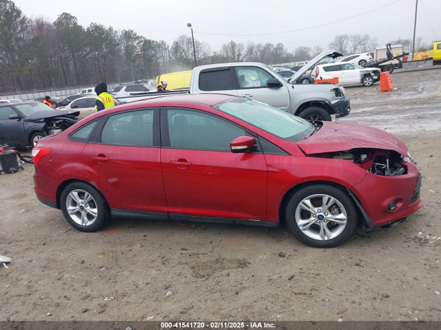 Ford FOCUS SE 2014 1FADP3F23EL378073 Image 14