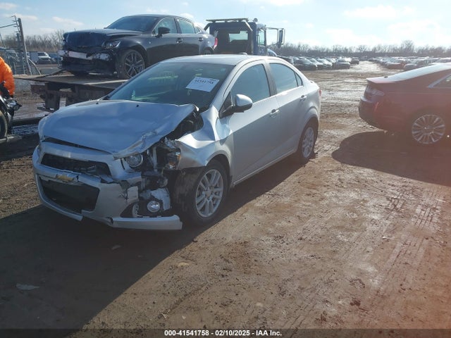 1G1JC5SH8G4107188 Chevrolet Sonic Lt Auto