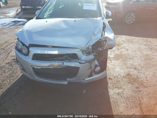 1G1JC5SH8G4107188 Chevrolet Sonic Lt Auto