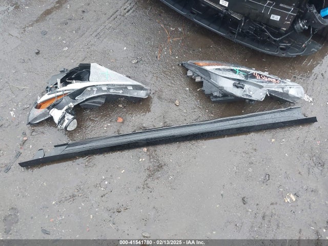 KMHLM4AG0MU139947 Hyundai ELANTRA SEL