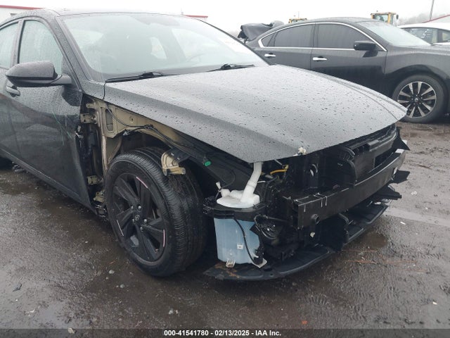KMHLM4AG0MU139947 Hyundai ELANTRA SEL