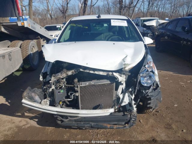 KL8CD6S94EC516280 Chevrolet Spark 1lt Auto